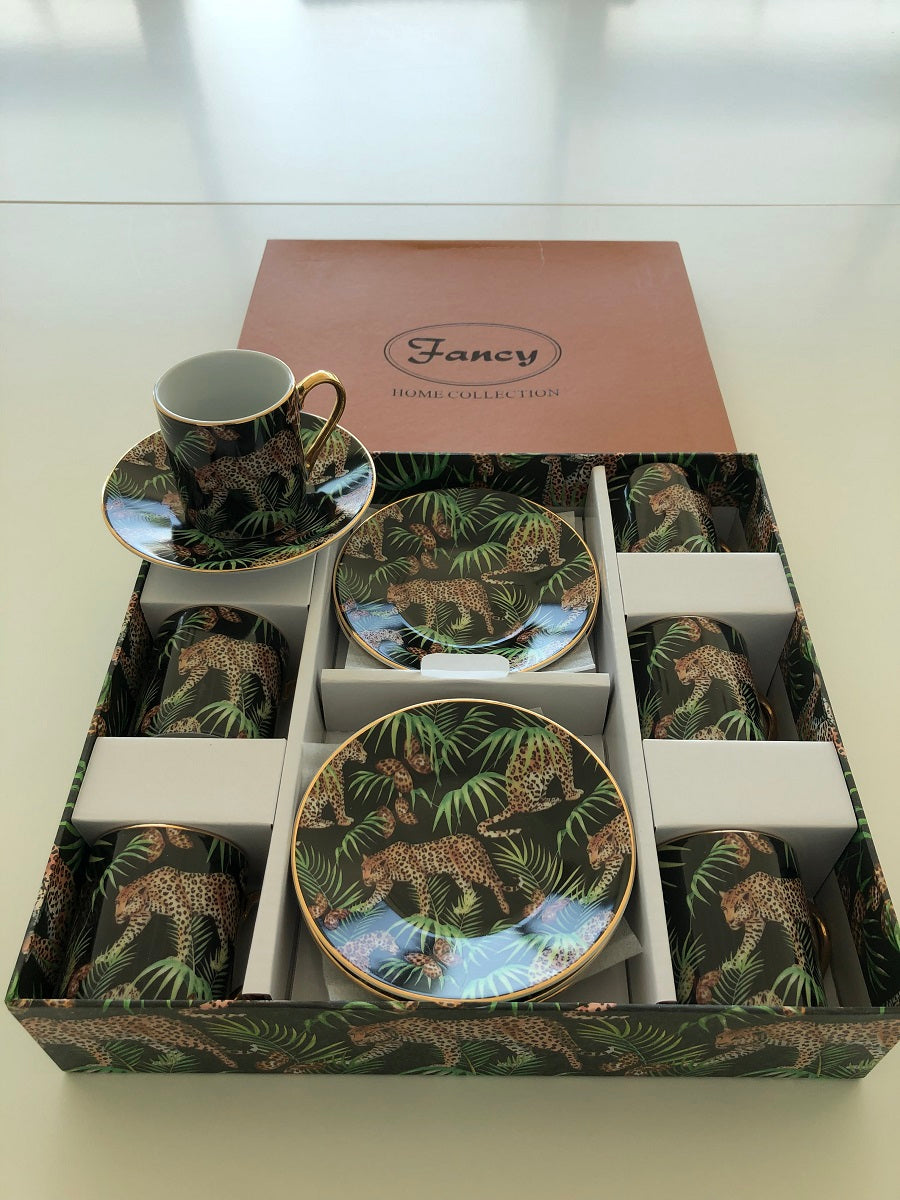 Confezione di 6 Tazzine per caffè tipo espresso con piattino, bordate in oro e decoro con figure di leopardi