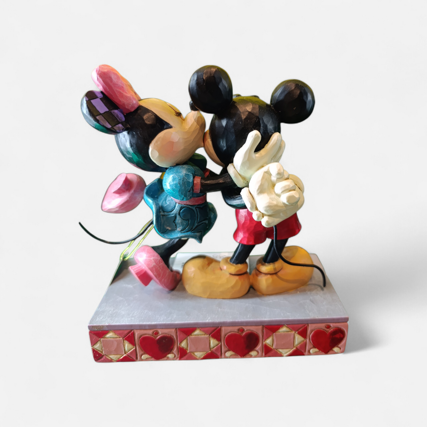 TOPOLINO E MINNIE SI AMANO