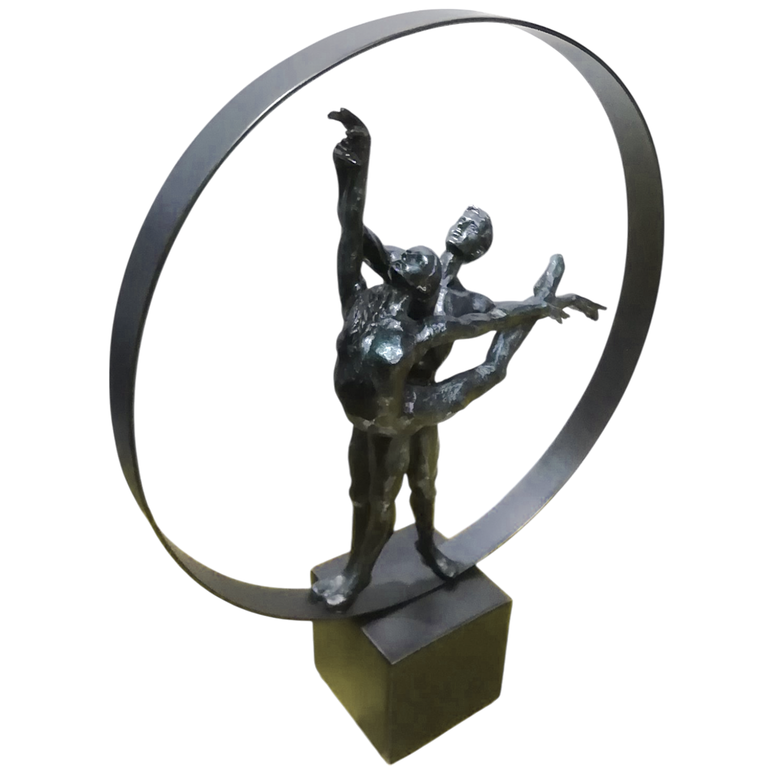 Danzatori nel Cerchio statua in metallo e resina con base. vista alto frontale